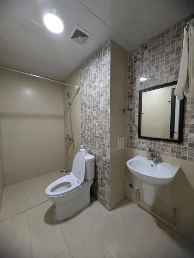 Era Apartment Lac Long Quan – 사진 5